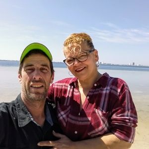 Meet your Posher, Ray